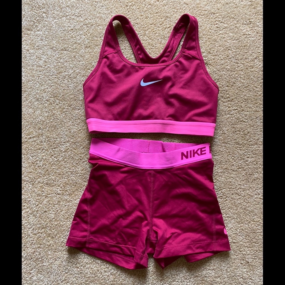 Women’s Nike Pro Bra and Short Matching Set